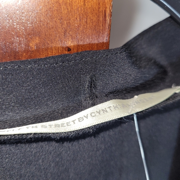 NWT 12th Street by Cynthia Vincent Silk Blouse S Medium - Picture 3 of 4